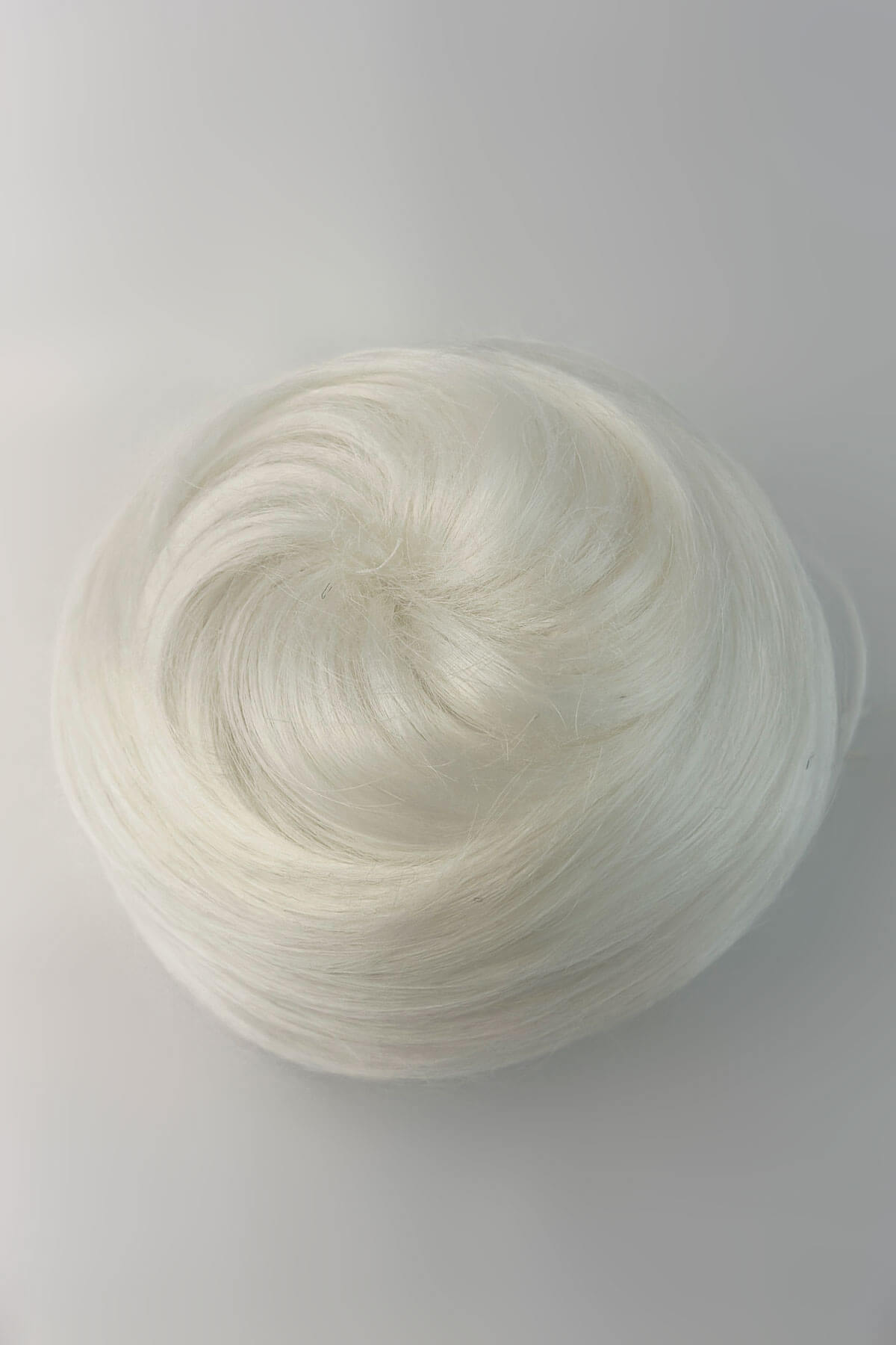 Hairpiece bun; instant perfect bun hairpiece: Hepburn Platinum blonde 1001