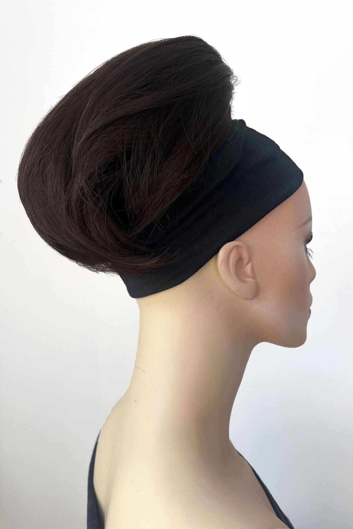 Mannequin with short beehive ponytail hairpiece: Sherri dark chocolate brown 6