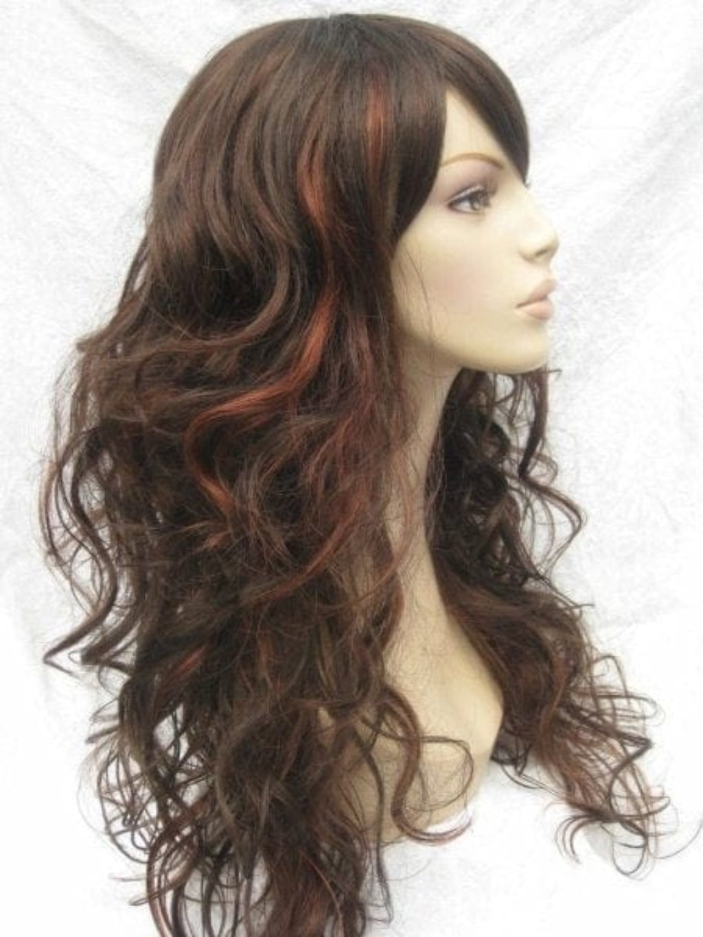 Curly brown wig with auburn highlights, long: Aimee