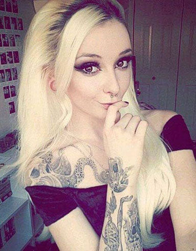 Straight blonde half wig hairpiece (3/4 wig), layered: Autumn champagne blonde 613