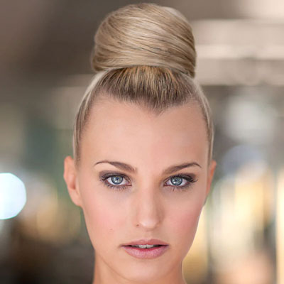 7 Ways to Wear a Clip-In Hair Bun