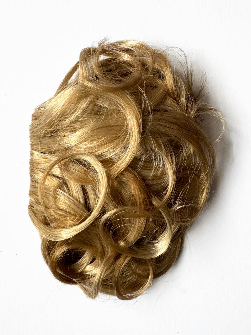 Curly 1940s style clip-in fringe hairpiece/clip-in bangs: Bunny blonde 613T24