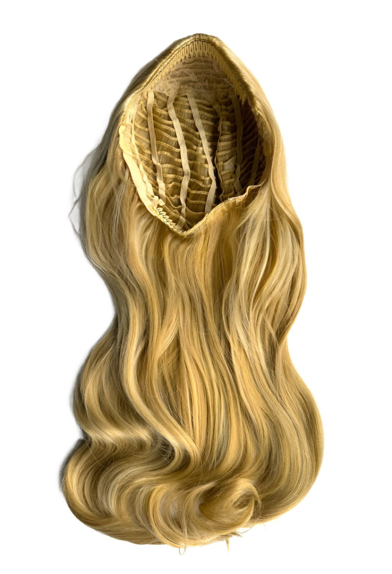 Heat styleable half wig hairpiece, long wavy, Flexihair: Antoinette warm blonde 24BH613