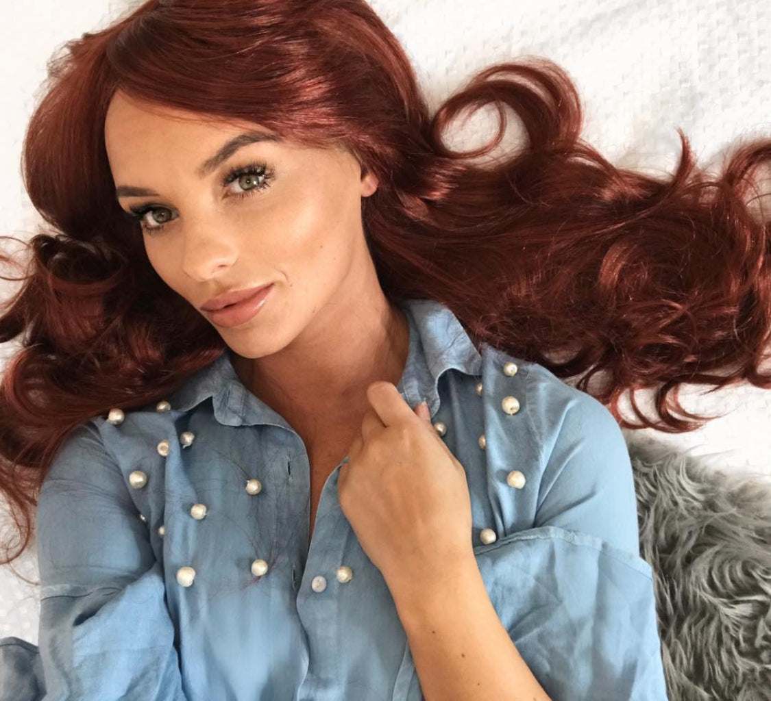 Long copper red wig with side sweeping fringe: Marcia