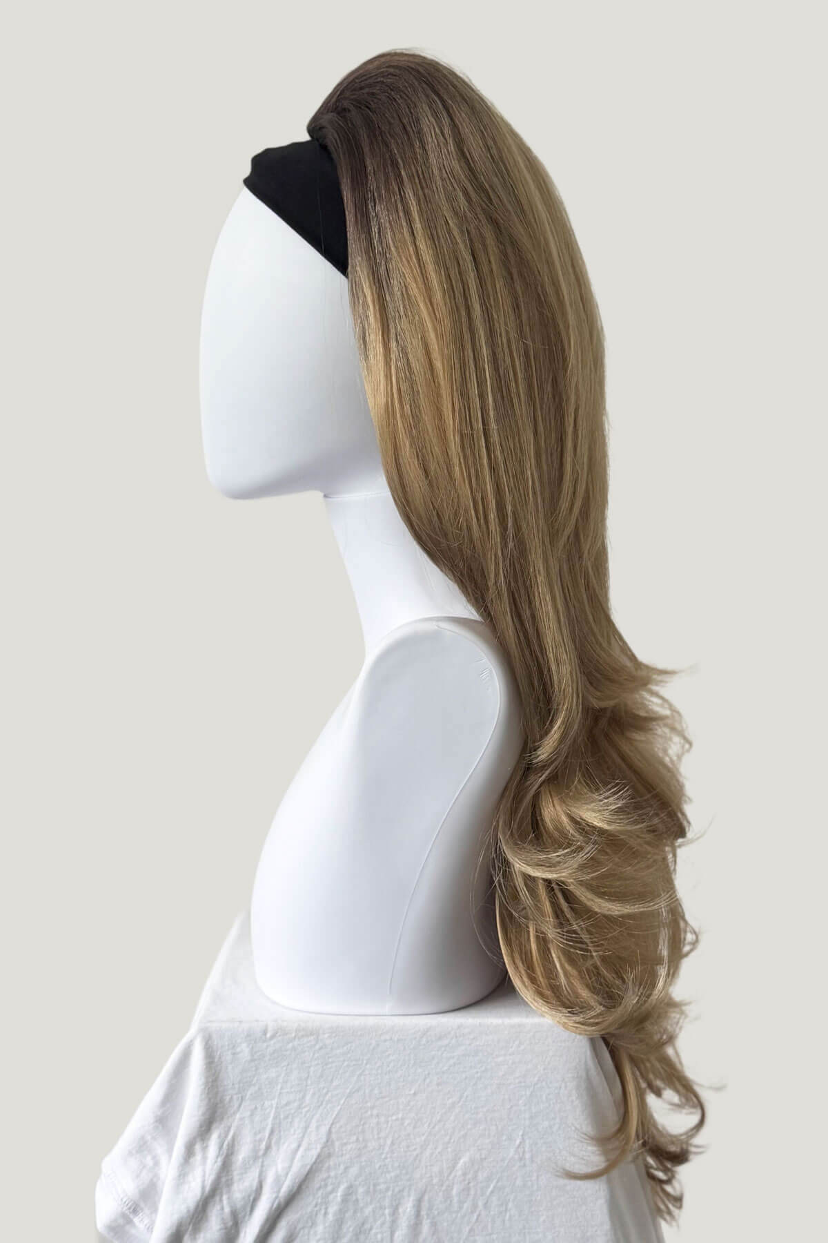 Brown/blonde ombre half wig, layered, wavy: Adeline 8TN24