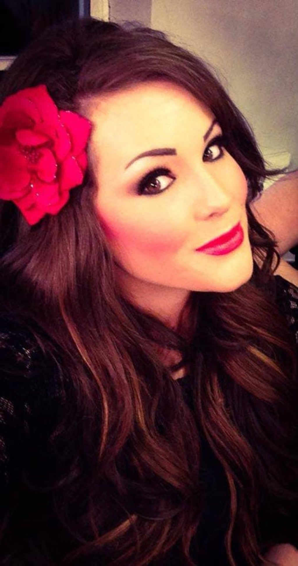 Volume boosting 3/4 hairpiece Volume boosting 3/4 hairpiece, long, wavy, heat styeable chestnut brown: Gisele